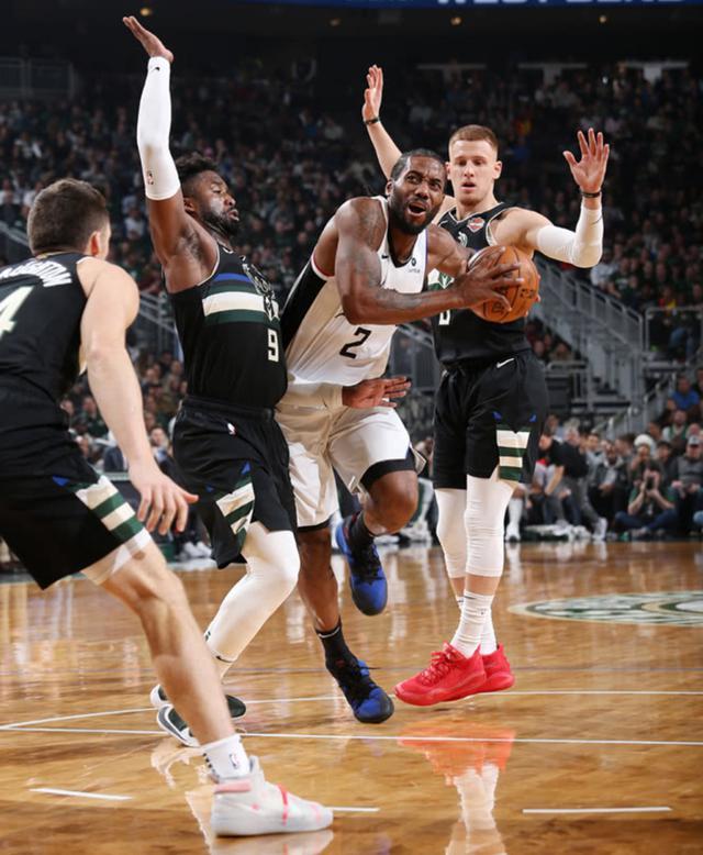 IM Sport-江苏队碾压深圳队，伦纳德惊艳四座