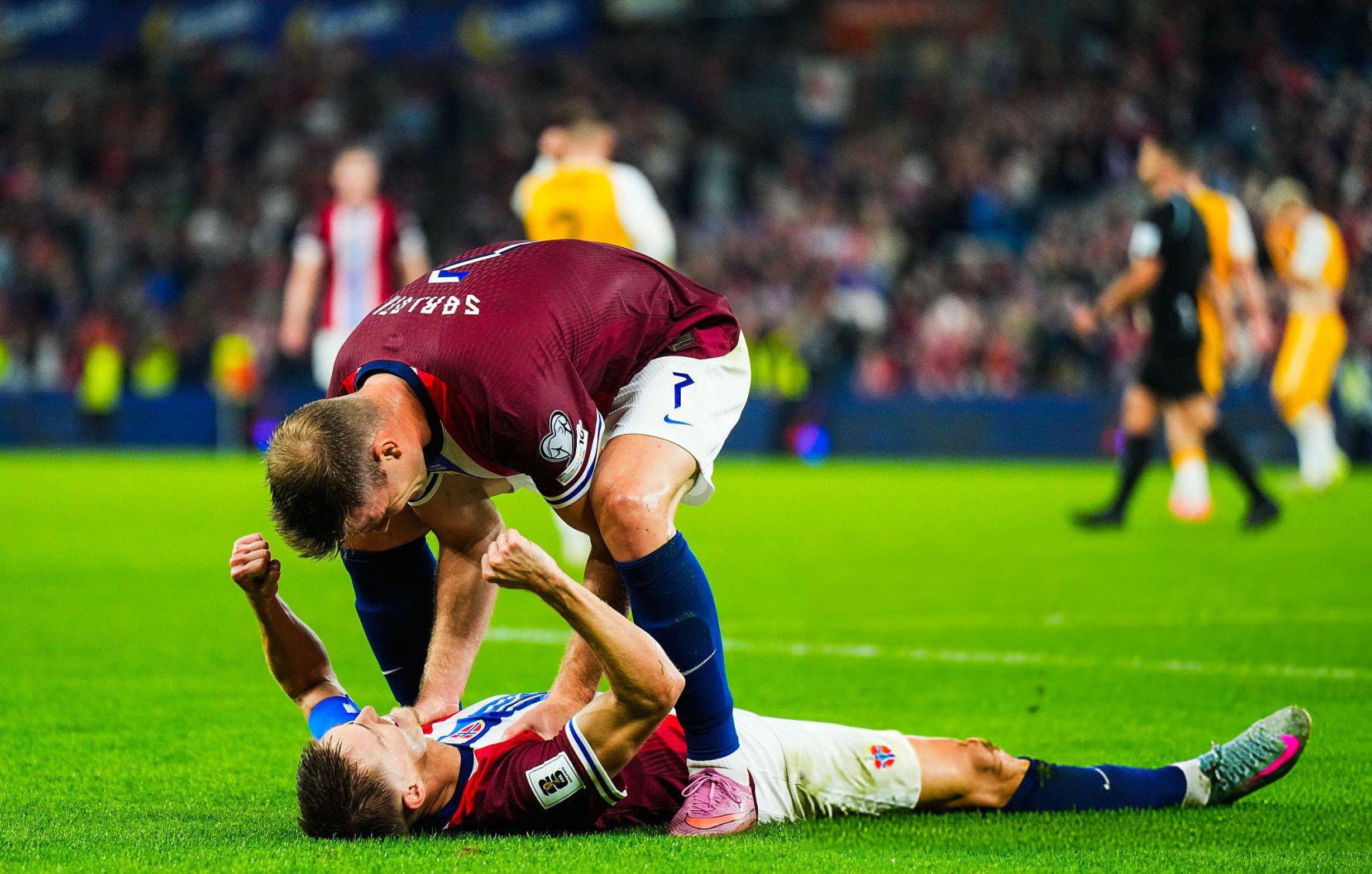 IM体育下载-挪威队士气高涨，备战半决赛争夺胜利