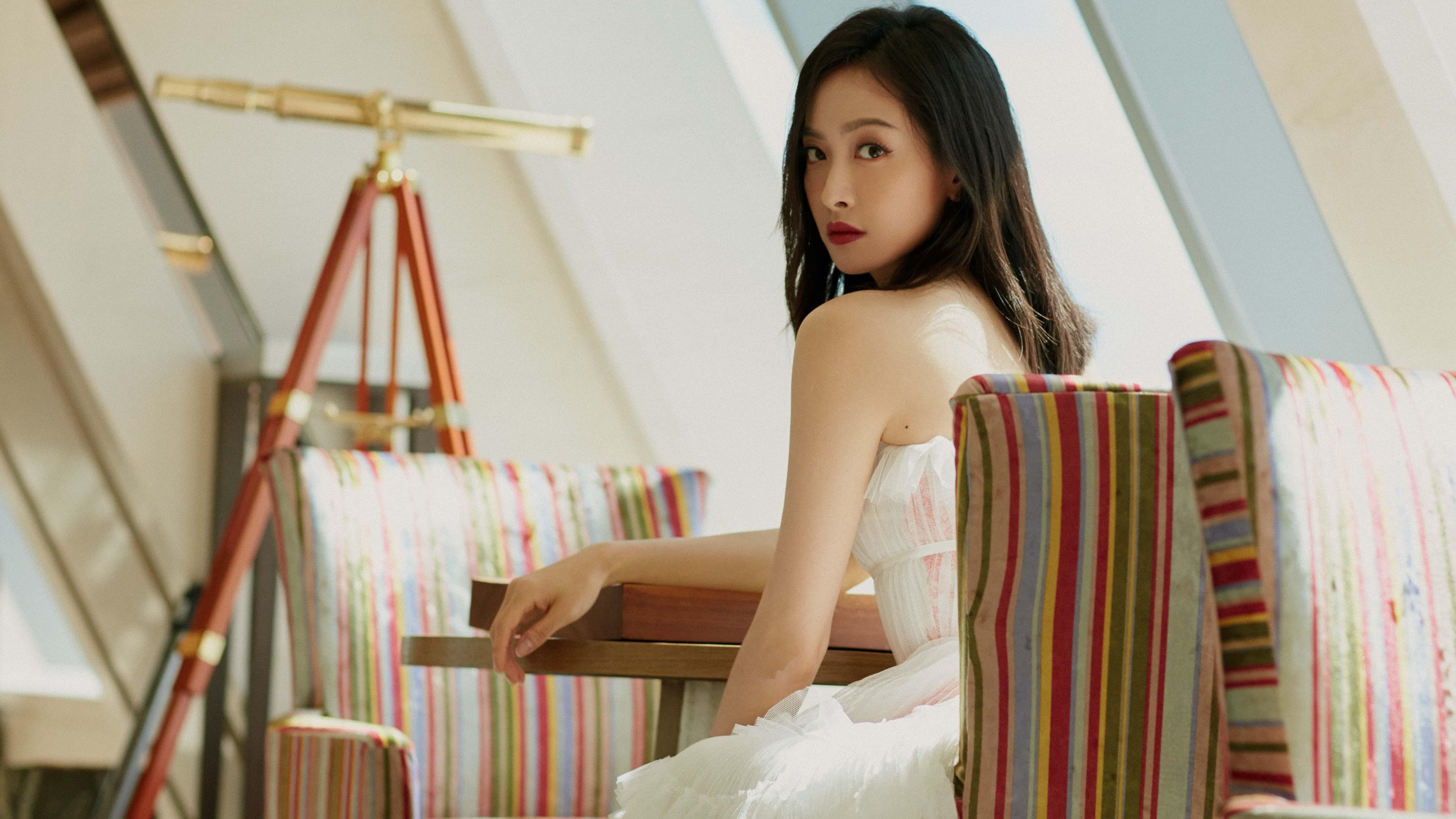 IM Sport-法比尼奥接管战场，智利强压波兰背后的世界排名争夺战